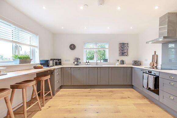 3-Bedroom Chalet in Broad Haven