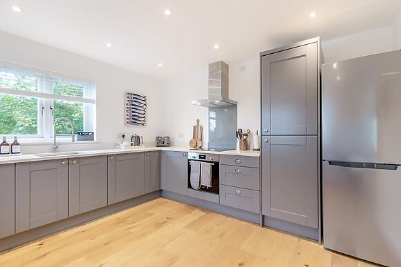 3-Bedroom Chalet in Broad Haven