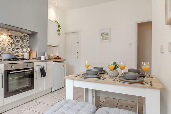2-Bedroom House in Buxton