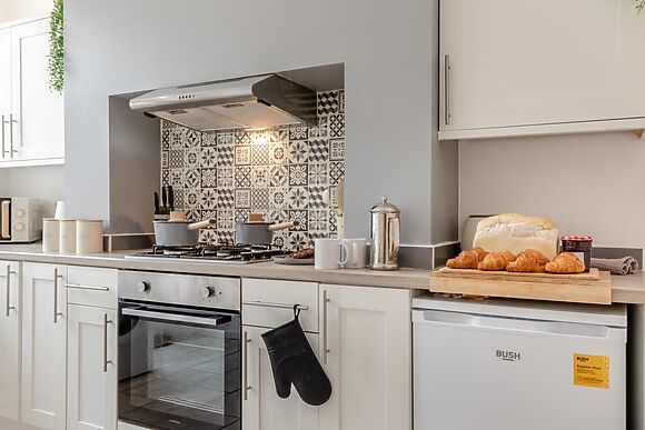 2-Bedroom House in Buxton