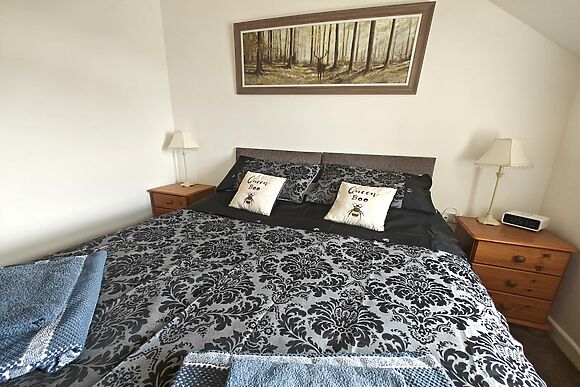 2-Bedroom Cottage in Tegryn