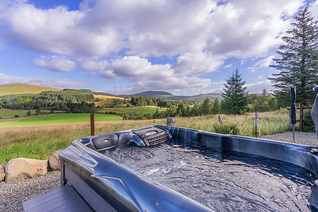 Glenisla View