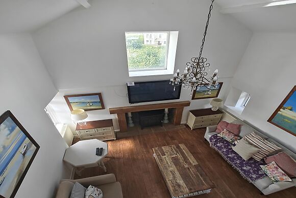 4-Bedroom House in Llanelli