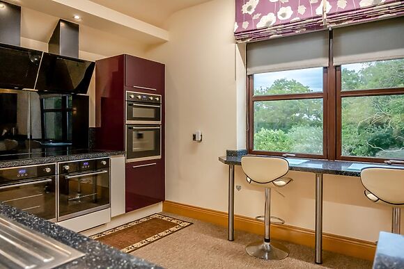 Large Cottage for 10 in Newton-by-the-Sea - photo 6 of 15