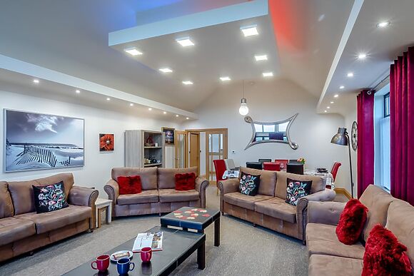 Large Cottage for 10 in Newton-by-the-Sea - photo 11 of 15