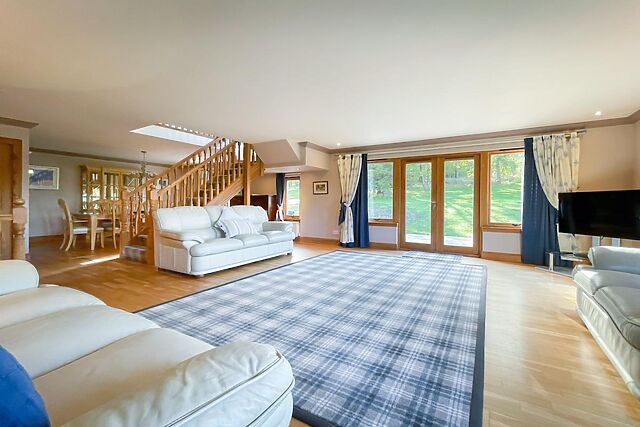 Oakwoods House