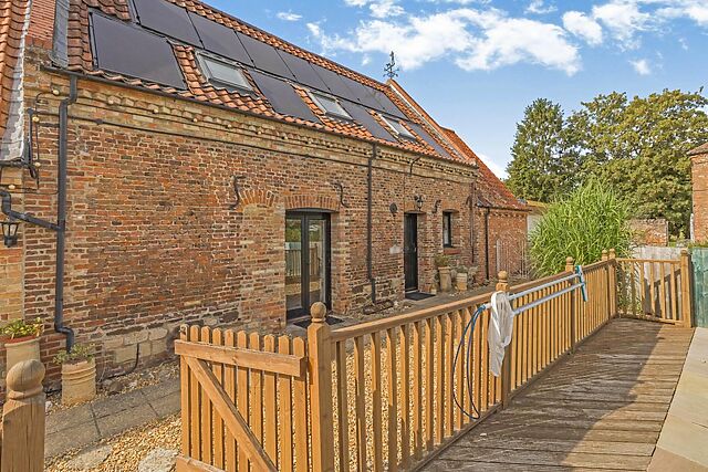 2-Bedroom Hot Tub Barn in King's Lynn