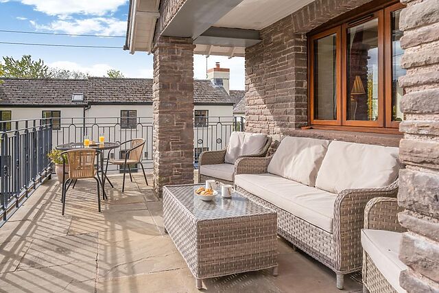 5-Bedroom Hot Tub Cottage in Grosmont
