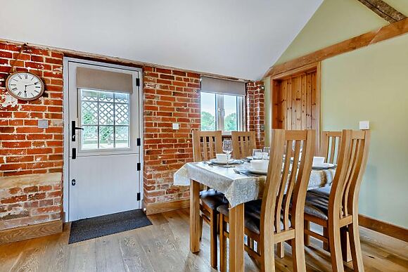 Shire Cottage - Blashford Manor