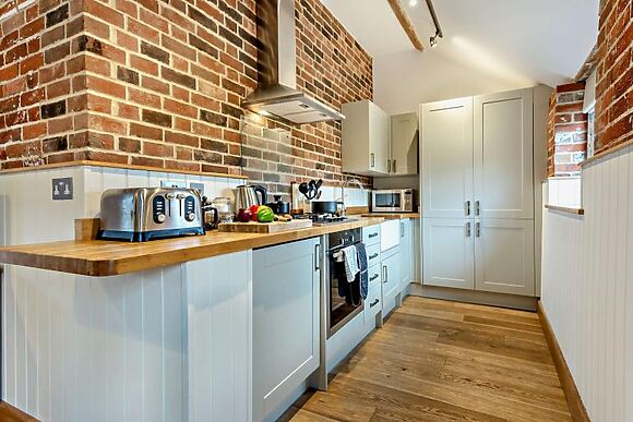 Shire Cottage - Blashford Manor