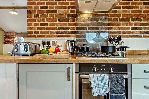 Shire Cottage - Blashford Manor