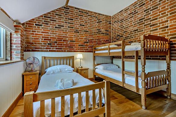 Shire Cottage - Blashford Manor