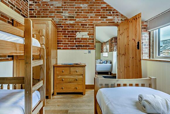 Shire Cottage - Blashford Manor