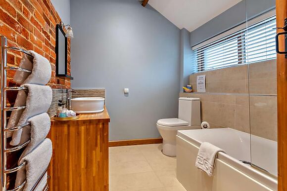 Shetland Cottage - Blashford Manor