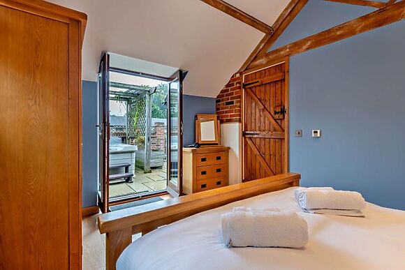 Shetland Cottage - Blashford Manor