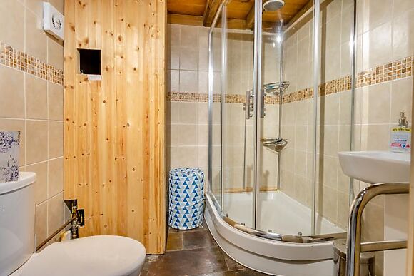 Ysgubor The Barn and Tanybryn Cottage