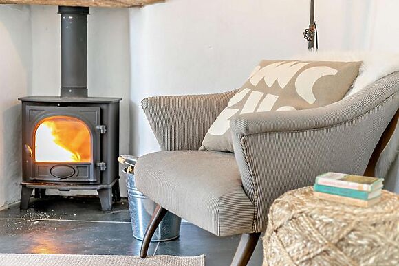 Lilyville - Higher Treyone