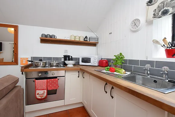 Lauras Cottage