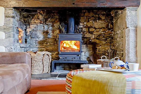 Woolstone Farmhouse