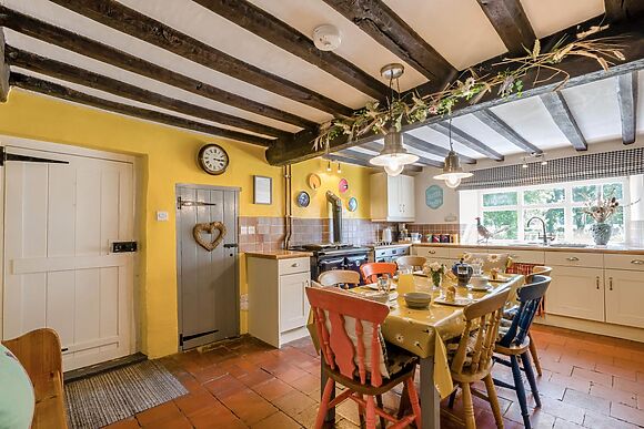 The Farm House At Shelton