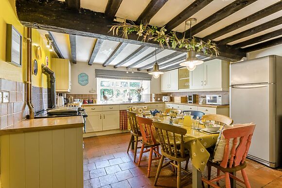 The Farm House At Shelton