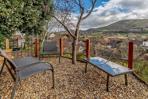 Caradoc View Cottage