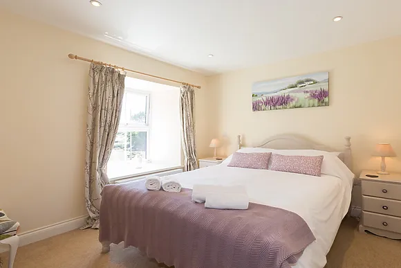 Sarahs Cottage