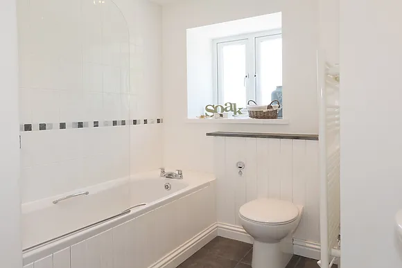 Sarahs Cottage