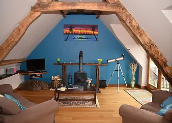 Beautiful blue - an uplifting sitting room