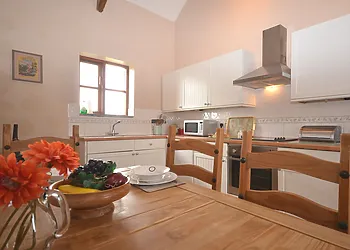 Kitchen/dining area