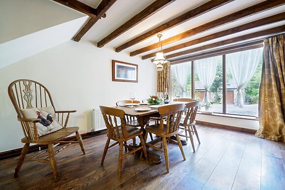 Alice Cottage