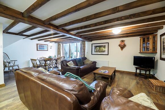 Alice Cottage
