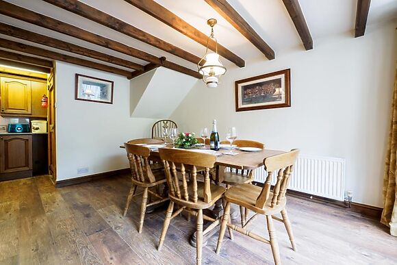 Alice Cottage