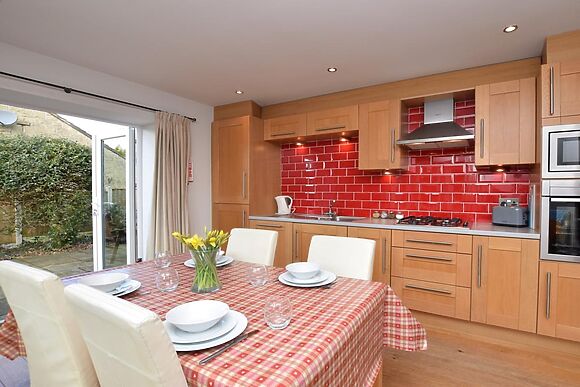 2-Bedroom Bungalow in Bakewell