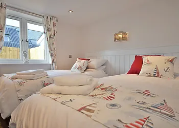 Twin Bedroom