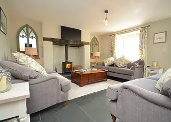 Natural light floods the lounge 