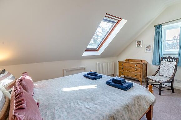 Honeysuckle Cottage - Wellstone