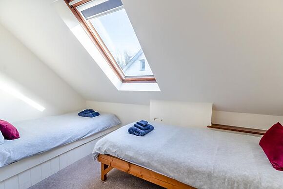 Honeysuckle Cottage - Wellstone