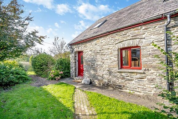 Honeysuckle Cottage - Wellstone