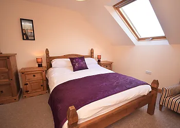 Master ensuite bedroom