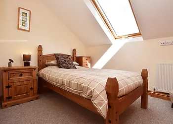 Single bedroom