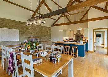 Impressive well-equipped kitchen