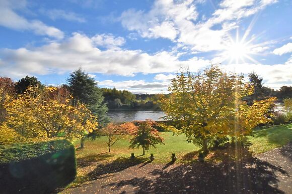Lodge By The Tay