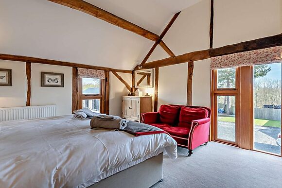 Summersun Barn