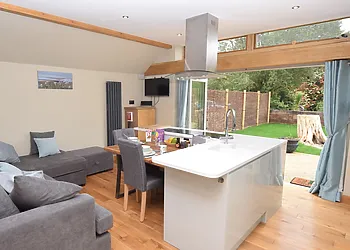 Open-plan Lounge/kitchen/dining/sleeping area 