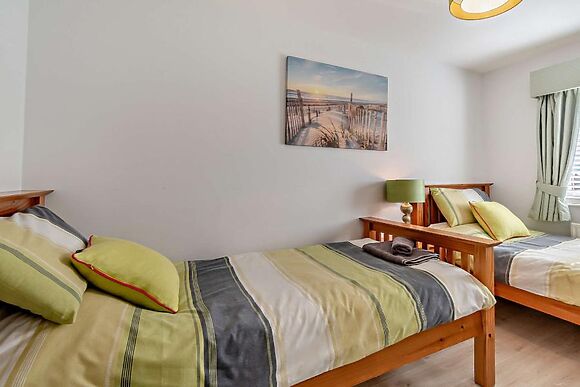 Broad Haven Beach Cottage