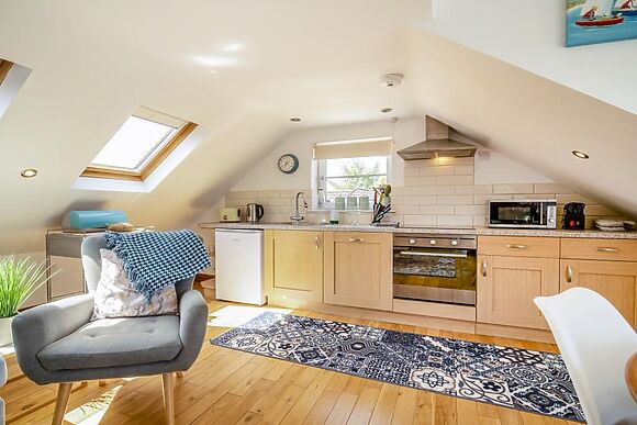 Orchard Farm Wedmore Camelot