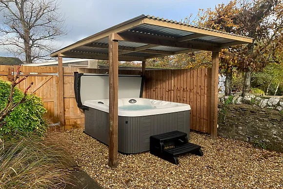 Orchard Farm Wedmore Fox Whelp