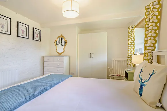 Orchard Farm Wedmore Fox Whelp