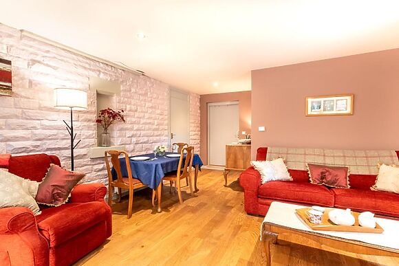 Moorfield Garden Retreat
